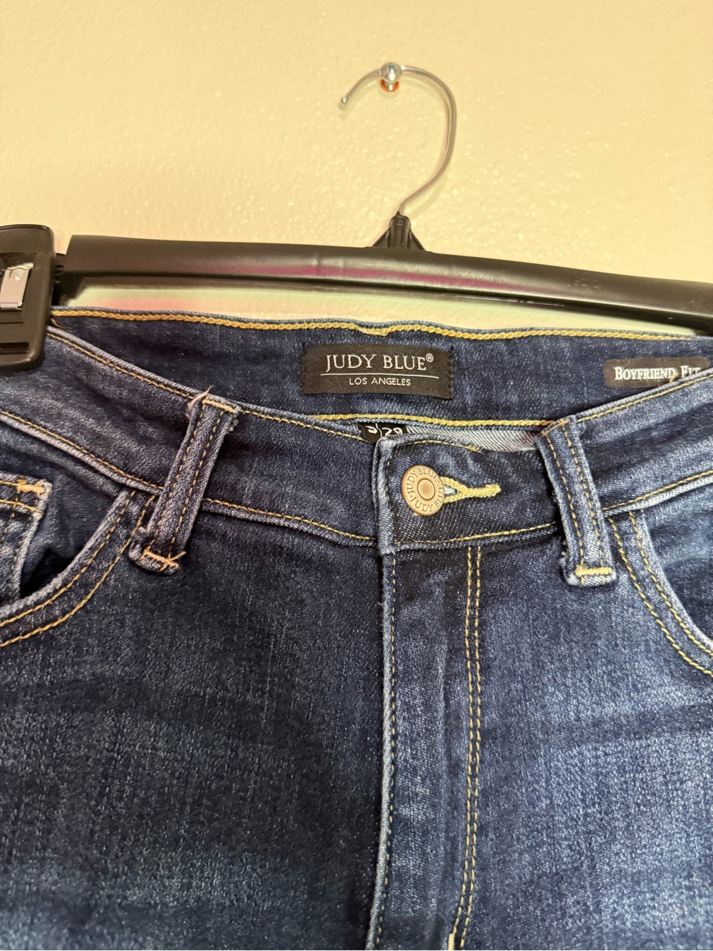 JUDY BLUE Dark Wash Jeans Boyfriend Fit Sz 9/29 - Picture 3 of 7